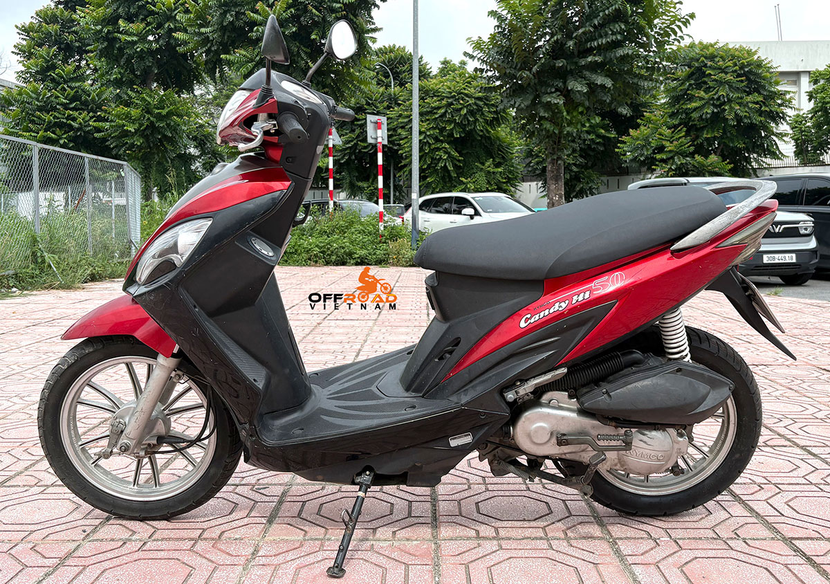 Offroad Vietnam Motorbike Adventures - Rent 50cc Motorbikes & Scooters Rentals In Hanoi. Offroad Vietnam provides moped scooter tours and rentals in Hanoi. This is a 2014 red Kymco Candy Hi automatic scooter 50cc from left