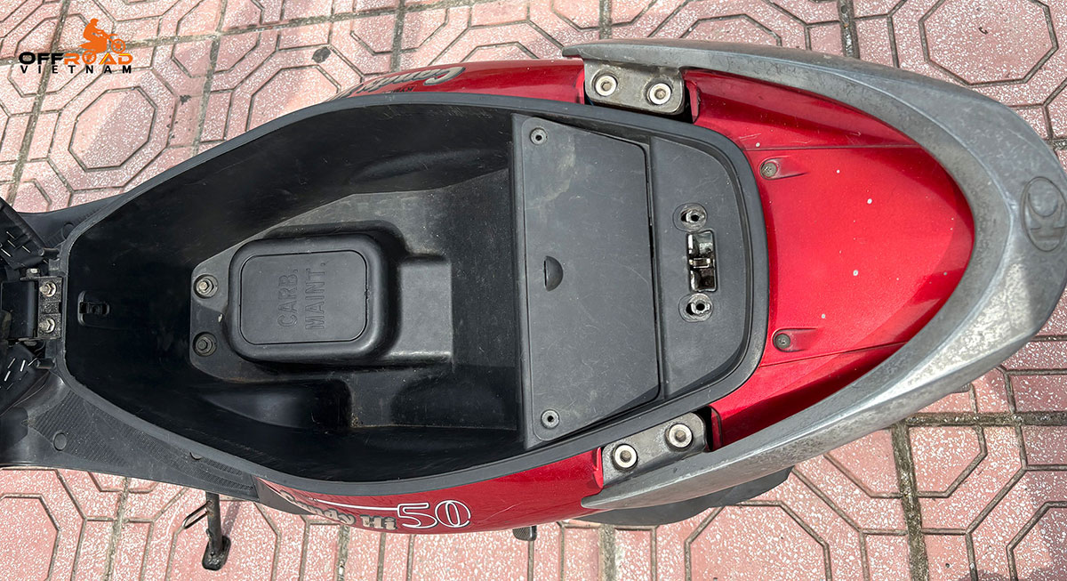 Offroad Vietnam Motorbike Adventures - Rent 50cc Motorbikes & Scooters Rentals In Hanoi. Offroad Vietnam provides moped scooter tours and rentals in Hanoi. This is a 2014 red Kymco Candy Hi automatic scooter 50cc with a large storage box under the seat