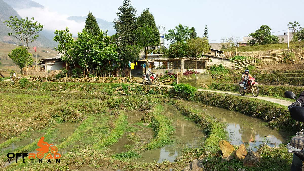 Challenging Grand North loop in 14 days. Sapa Vietnam motorcycle tours on a big North trip 14 days.