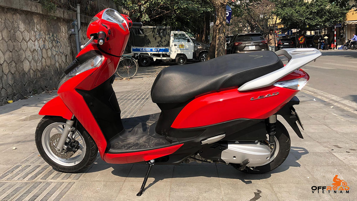 Offroad Vietnam Scooter Rental - red Honda Lead 125cc without stainless steel slider.