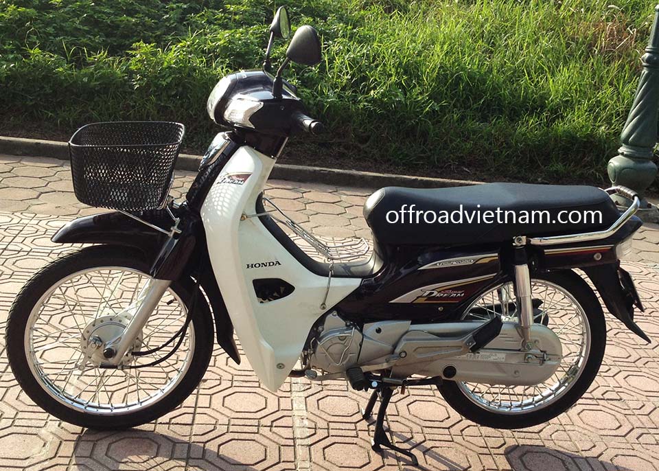 2014 Honda Super Dream 110cc Rental In Hanoi - Offroad Vietnam