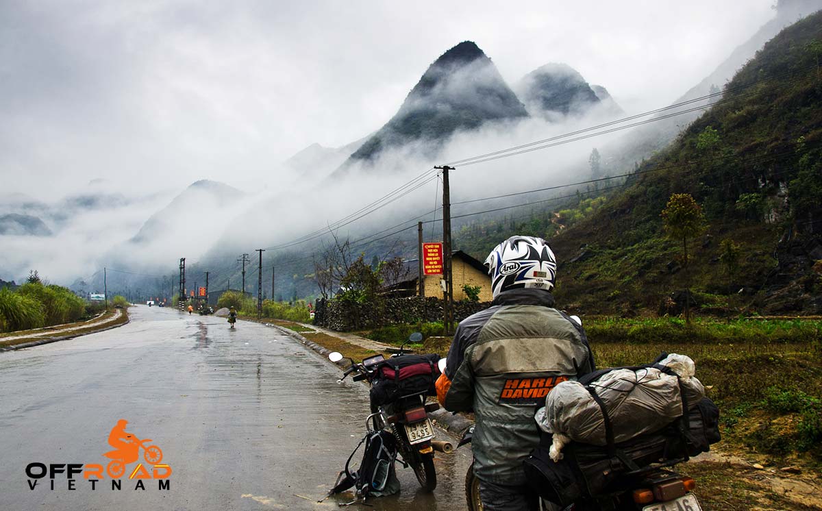 Offroad Vietnam Motorbike Adventures - Viet Nam News. Touring in Ha Giang.