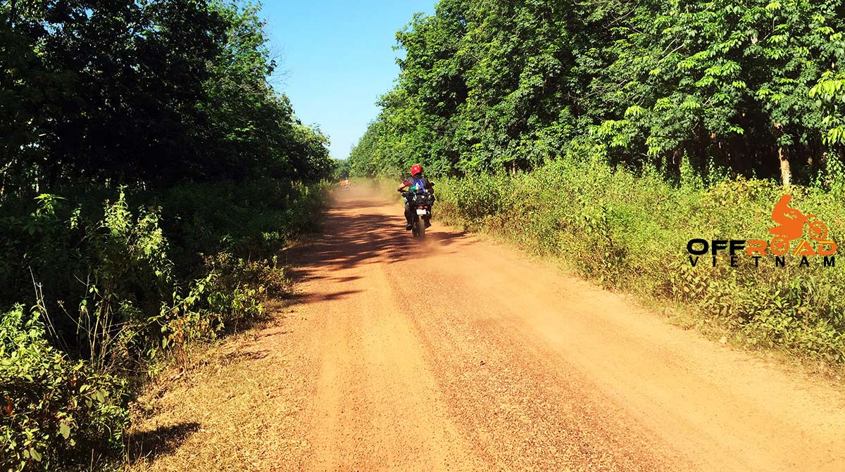 Offroad Vietnam Motorbike Adventures - Mrs. Kat Benner's Reviews (USA), Ho Chi Minh trail dirt bike tour reviews in Vietnam