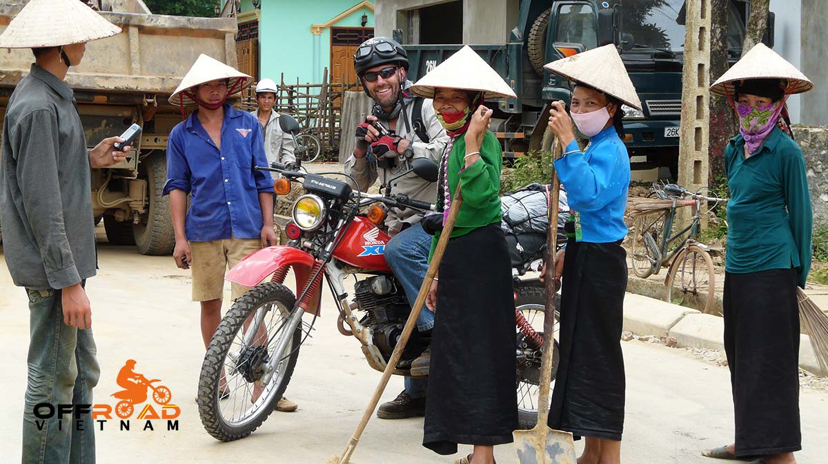 Offroad Vietnam Motorbike Adventures - Hospitality, Different Customs