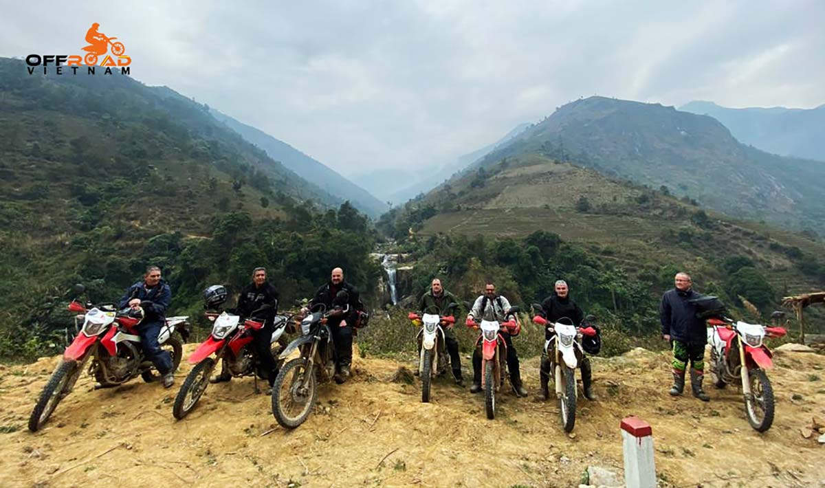 Offroad Vietnam Motorbike Adventures - Best Short North-Centre 5 days motorbike tour via Mai Chau.