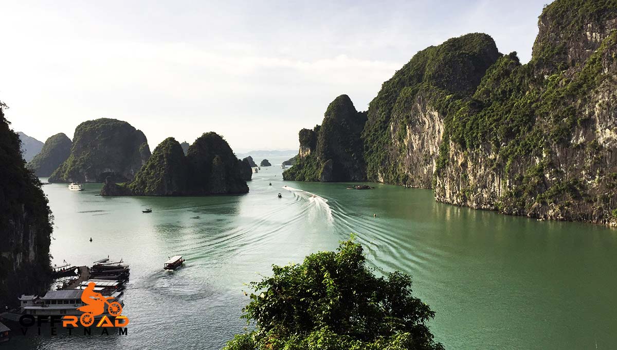 Offroad Vietnam Motorbike Adventures - Red River Delta & Halong 6 days motorbike tour with a boat cruise in Halong Bay.