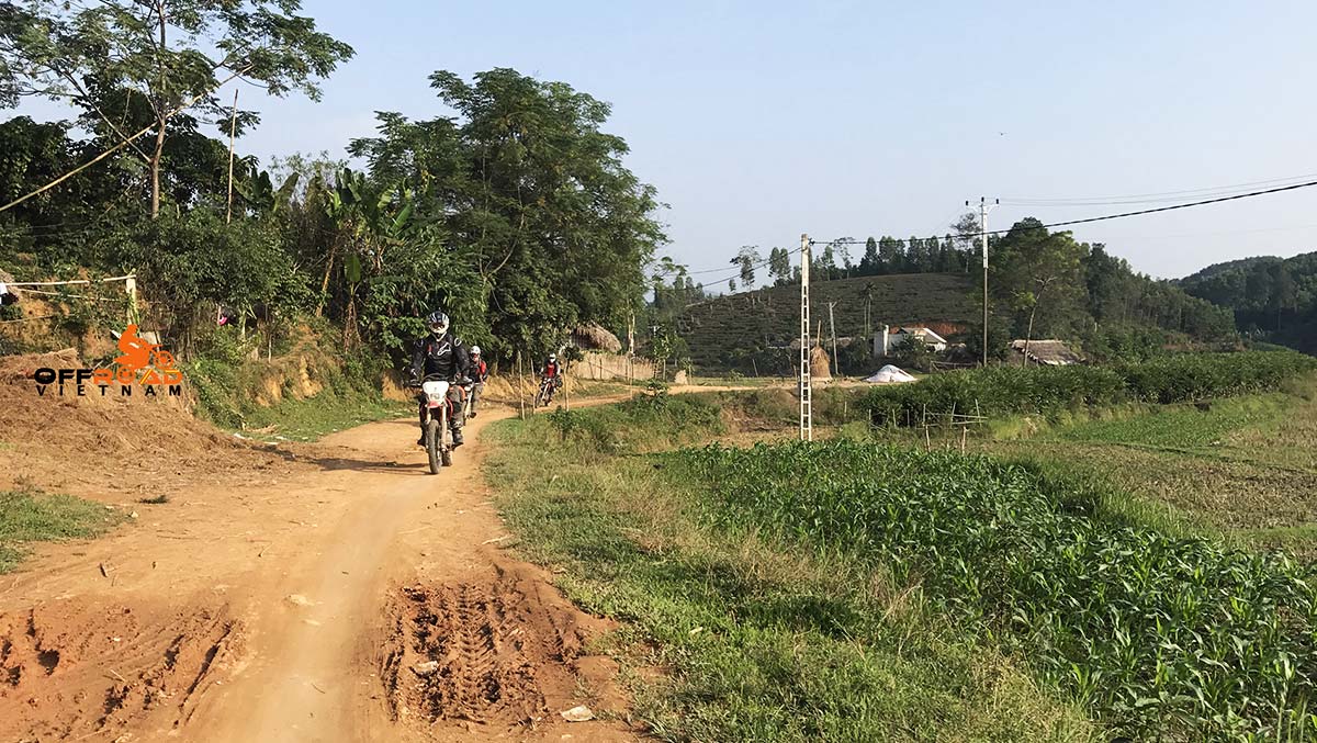 Offroad Vietnam Motorbike Adventures - Thac Ba lake & Northeast 7 Days by bike via villages near Lang Son.