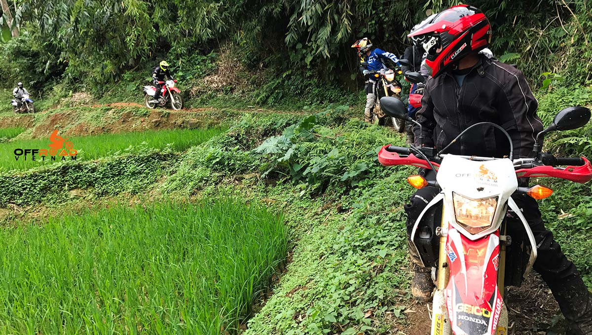 Offroad Vietnam Motorbike Adventures - Thac Ba Lake & Northeast 7 days on bike via Ba Be lake.